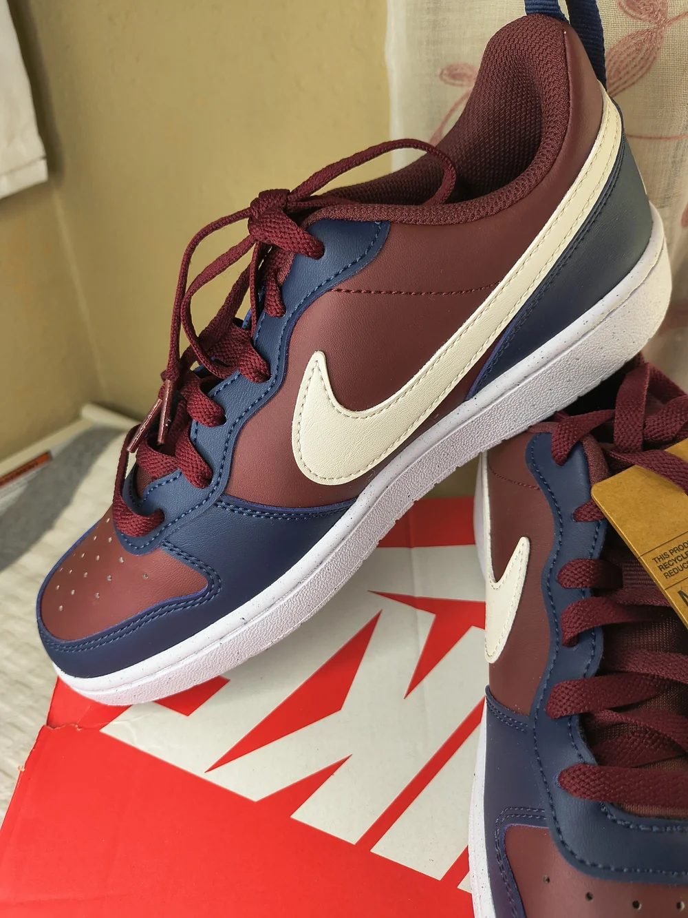 Nike new tags